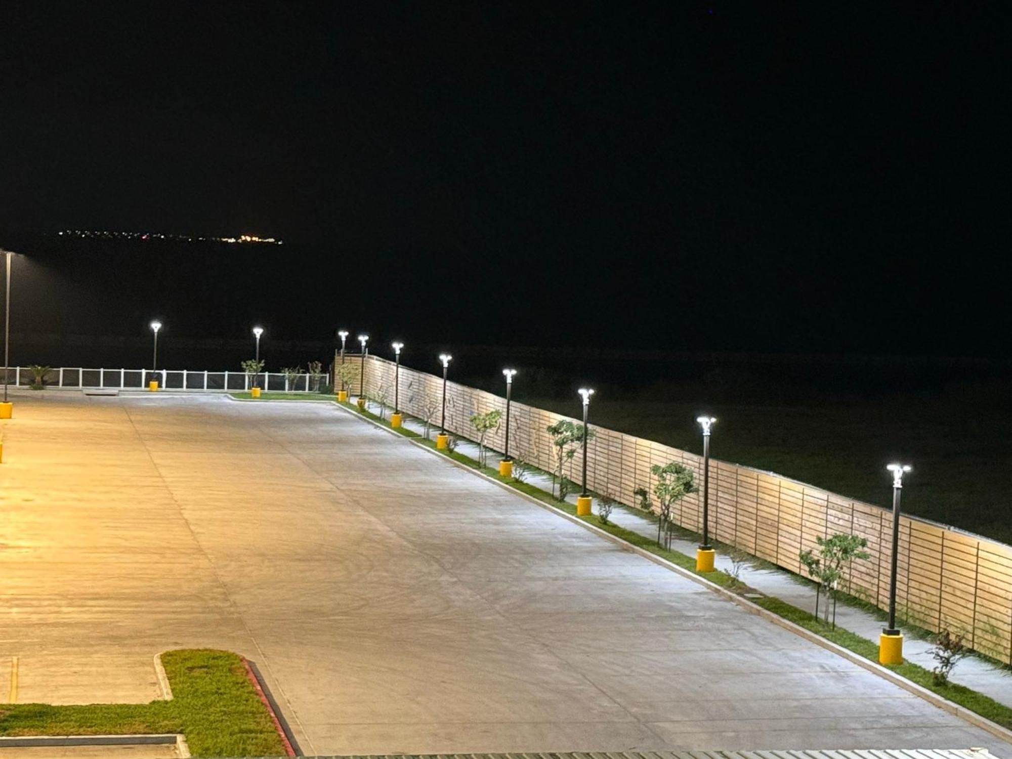 Holiday Inn Express Corpus Christi - Beachfront By Ihg Exterior photo
