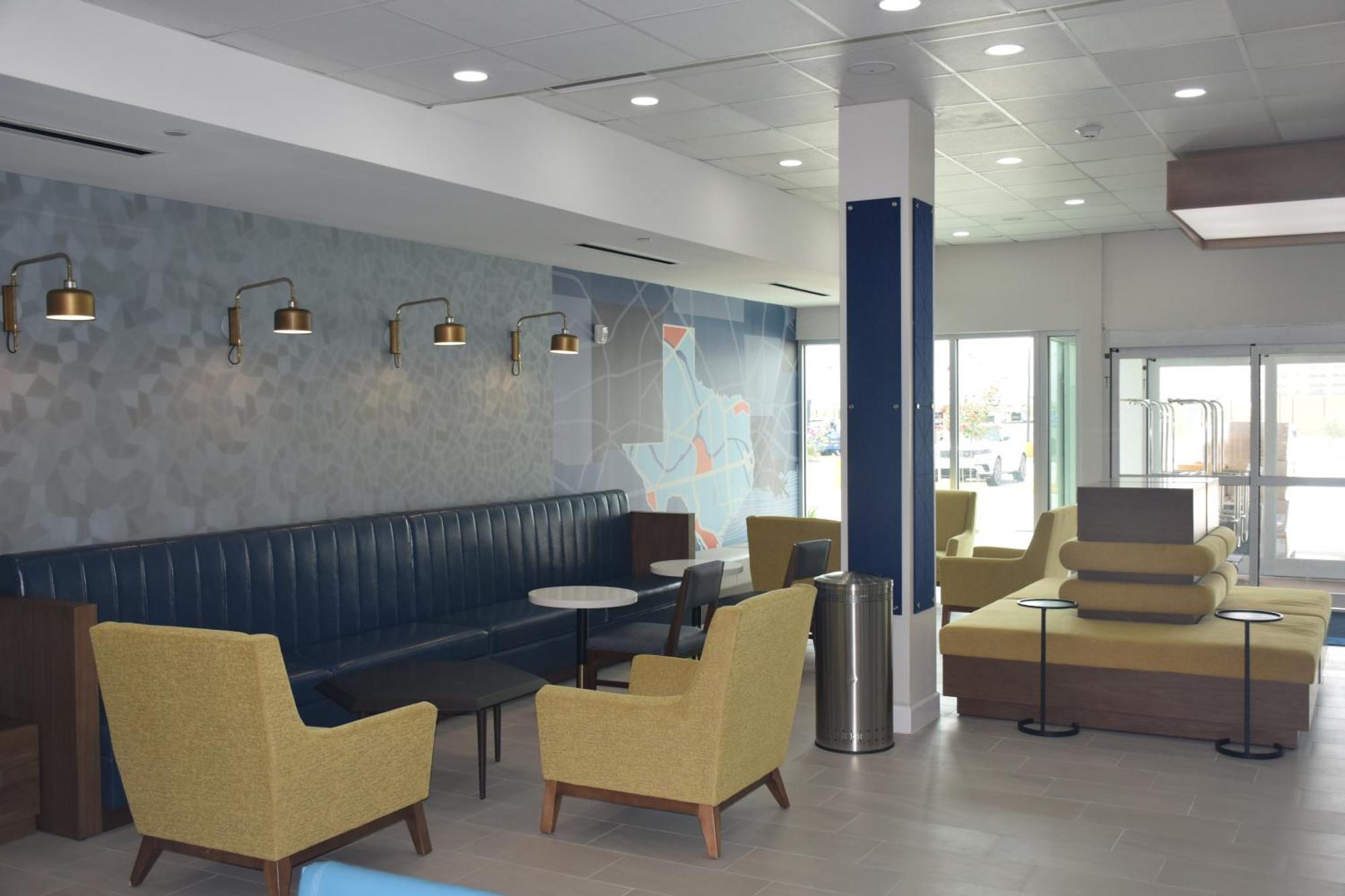 Holiday Inn Express Corpus Christi - Beachfront By Ihg Exterior photo