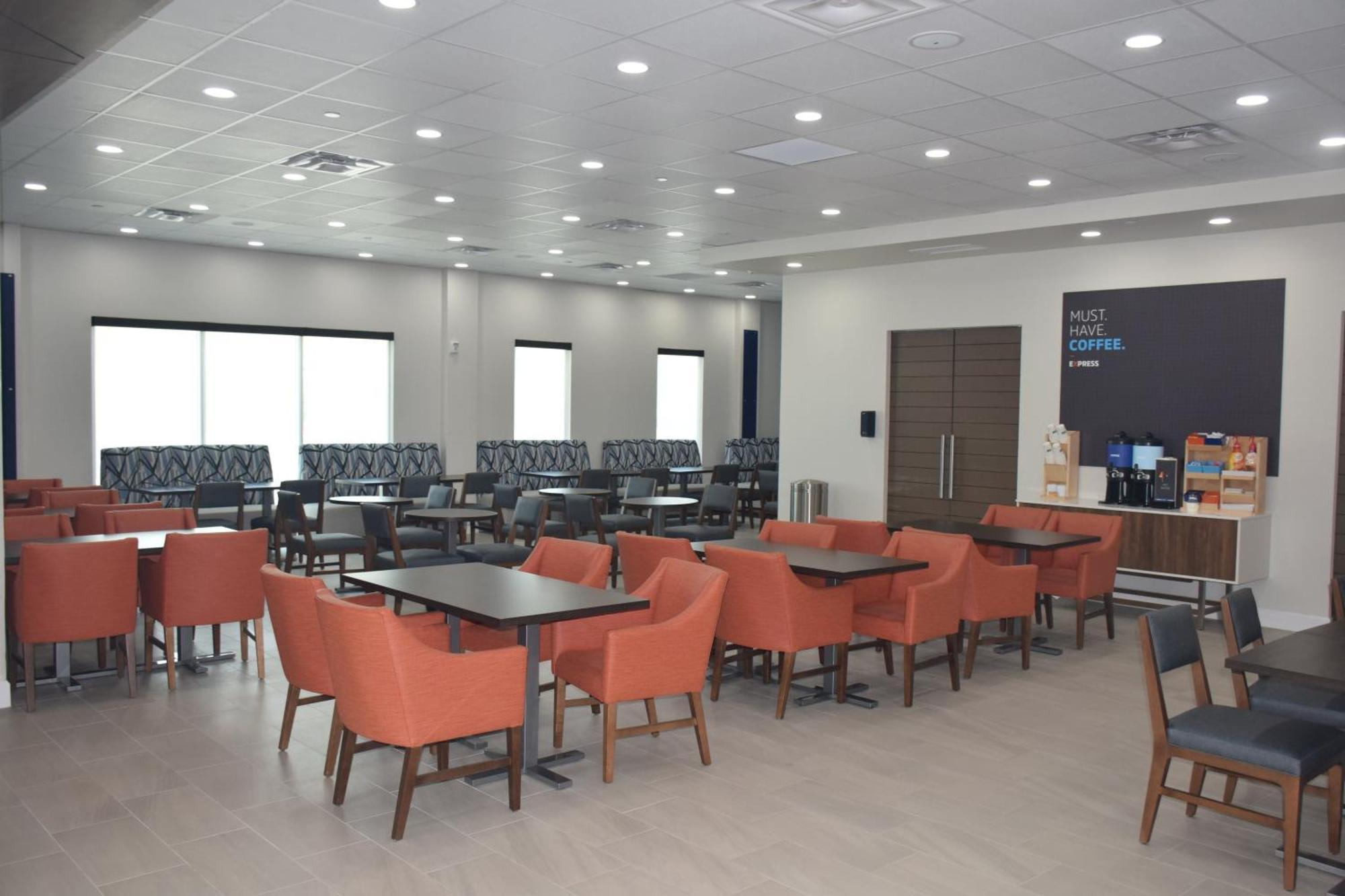 Holiday Inn Express Corpus Christi - Beachfront By Ihg Exterior photo